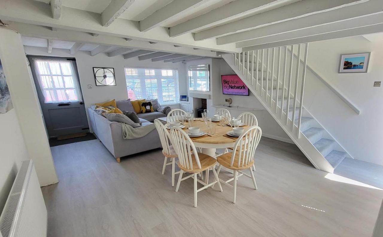 Bosun'S Cottage Luxury Stay In The Heart Of Town Weymouth Exterior photo